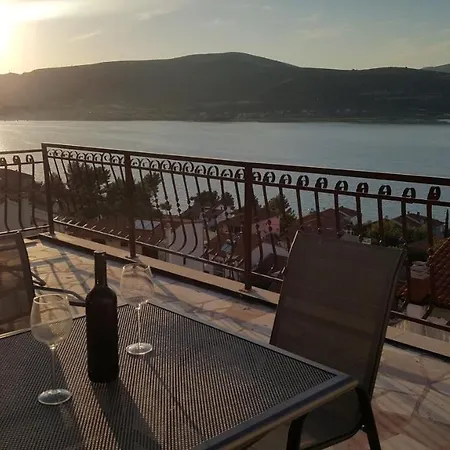 Apartments Zuzul - Trogir Exterior photo